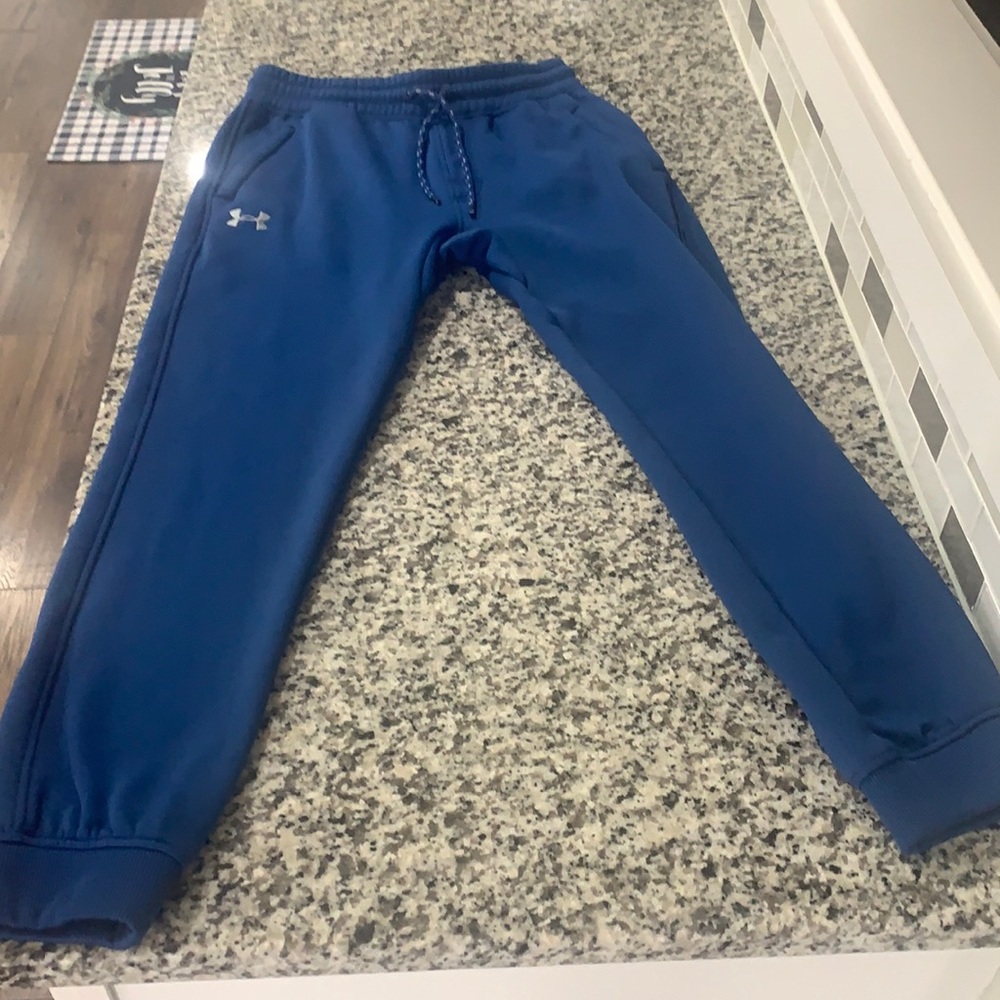 Under Armour men’s size medium joggers